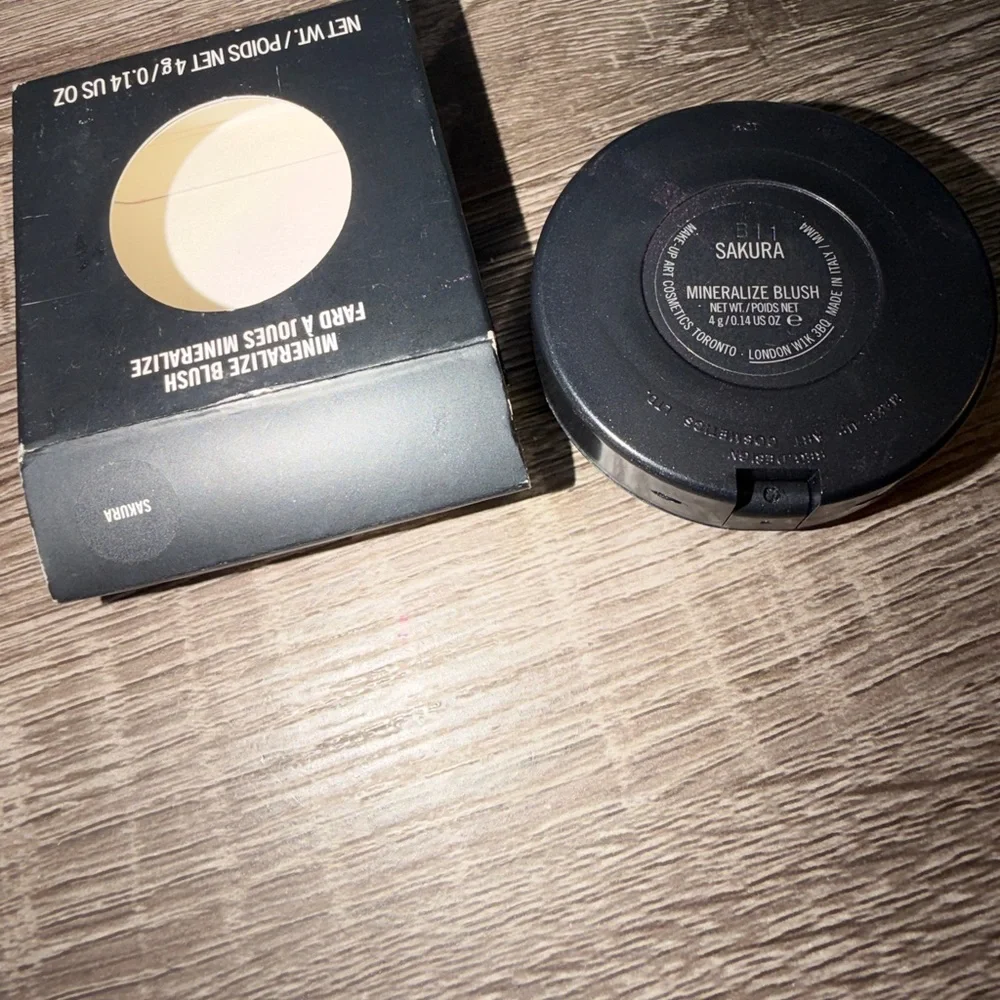 MAC‎ cosmetics Mineralize Blush Sakura lilac pink heart